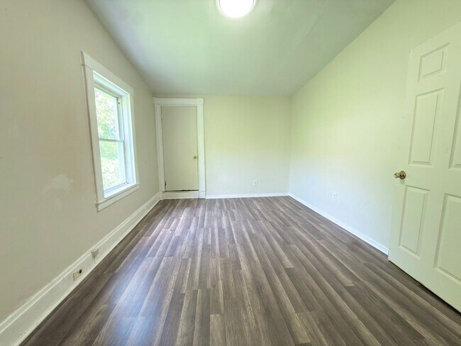 Building Photo - Updated 4-Bedroom Cincinnati Home | Ready to Move In!