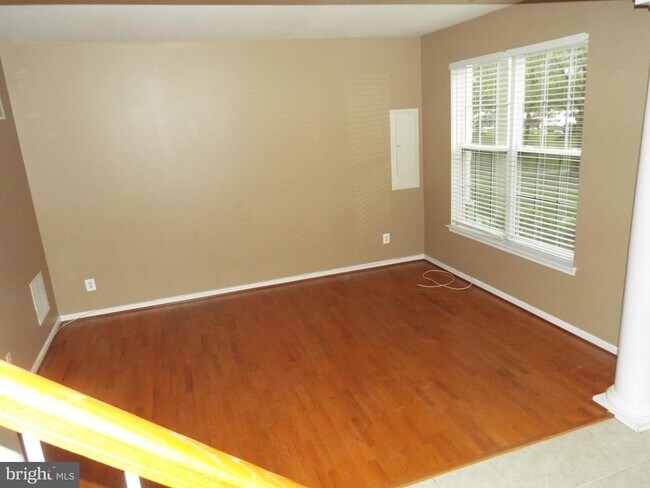 Building Photo - 22950 Rose Quartz Square