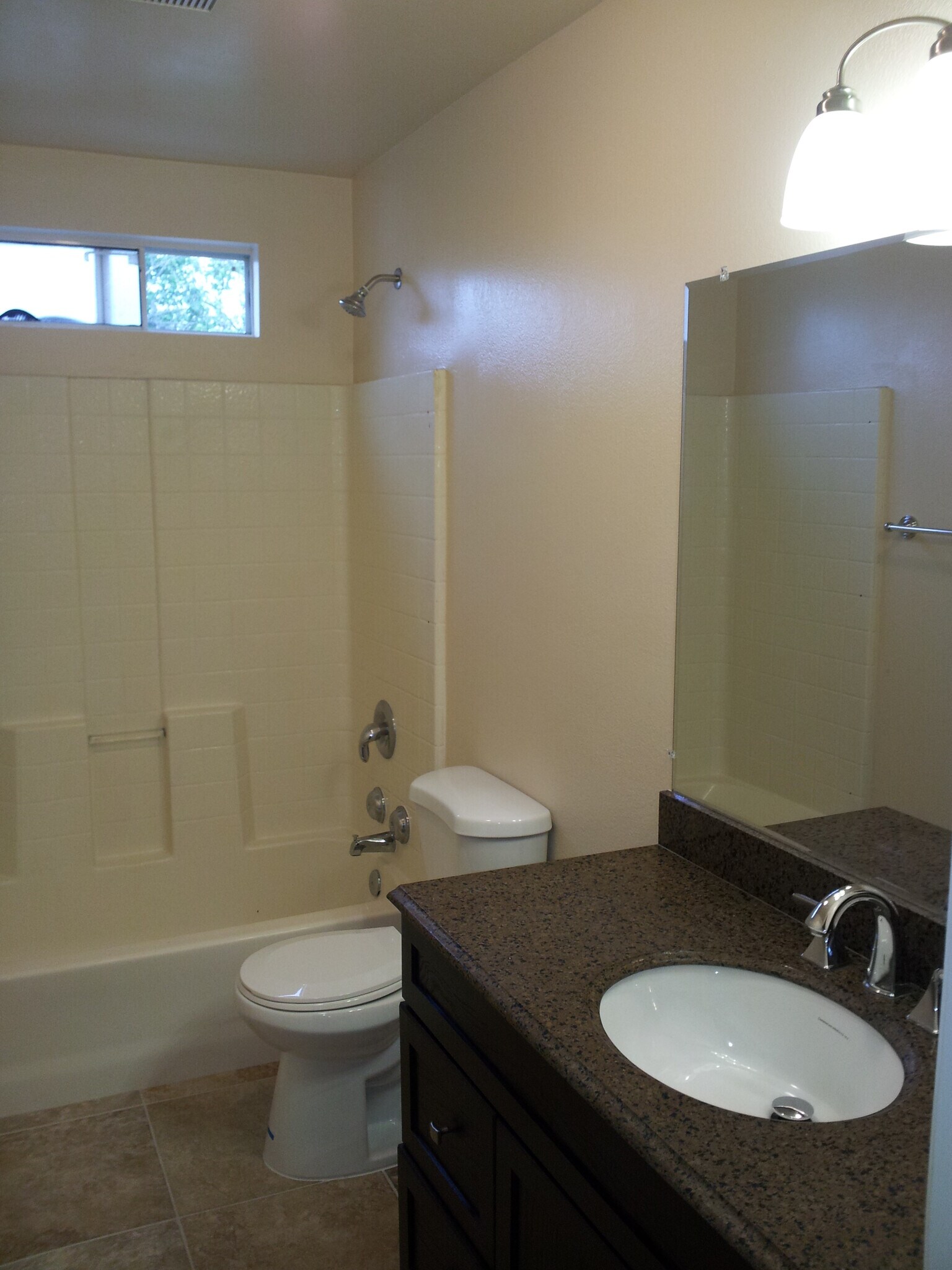 Building Photo - 5139 Omar Ct