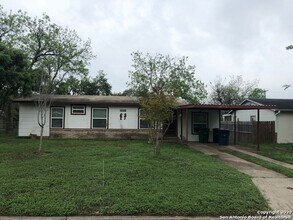 Building Photo - 3838 Manchester Dr