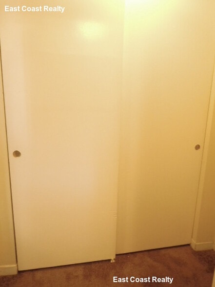 Building Photo - 230 Fuller St