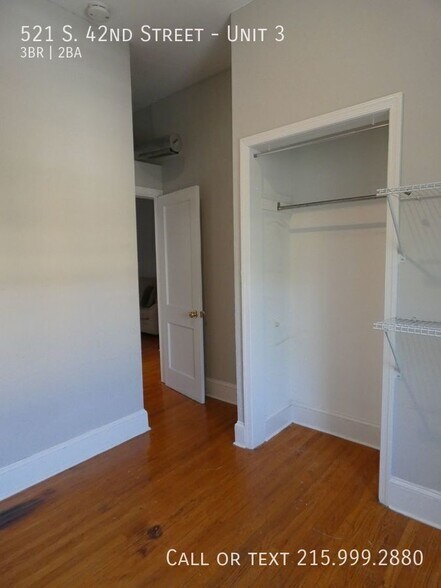 Building Photo - 521 S 42nd St