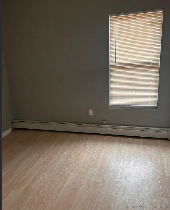 Building Photo - 40 Lawrence St