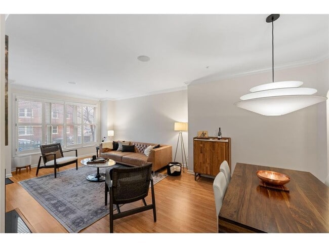 Building Photo - 1008 Portland Ave