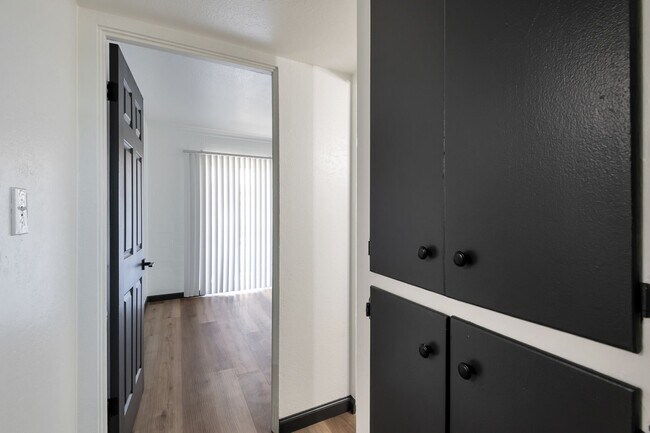 Floorplan - *End Mgmt 04.14.2025* 60 on Roger *Final A...