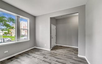 Building Photo - 3829 W Maypole Ave