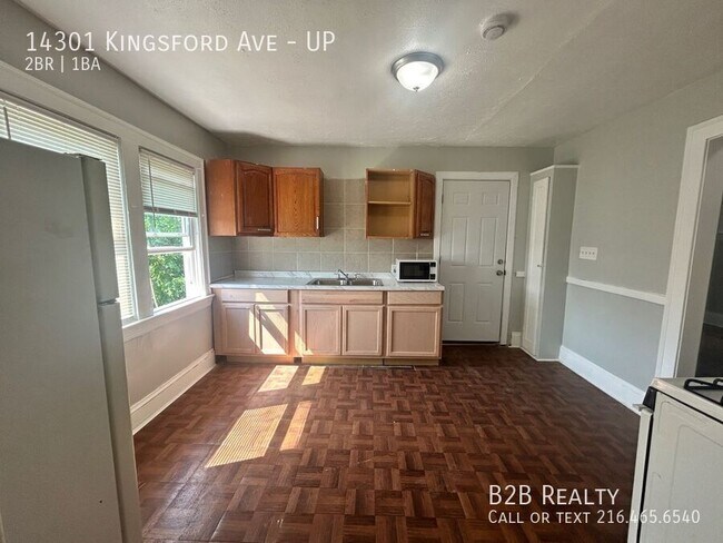 Building Photo - 14301 Kingsford Ave