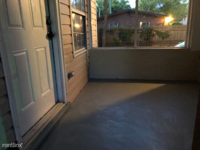 Building Photo - 2 br, 1 bath House - 2310 Pal