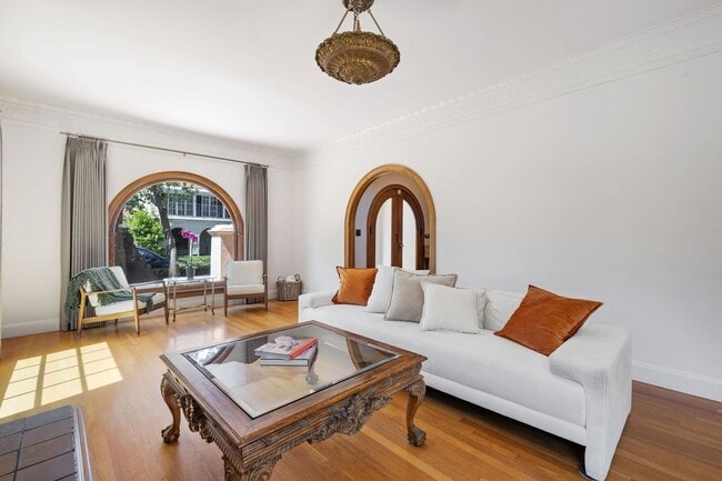 Building Photo - Charming 3-Bedroom Home in Prime San Jose Location