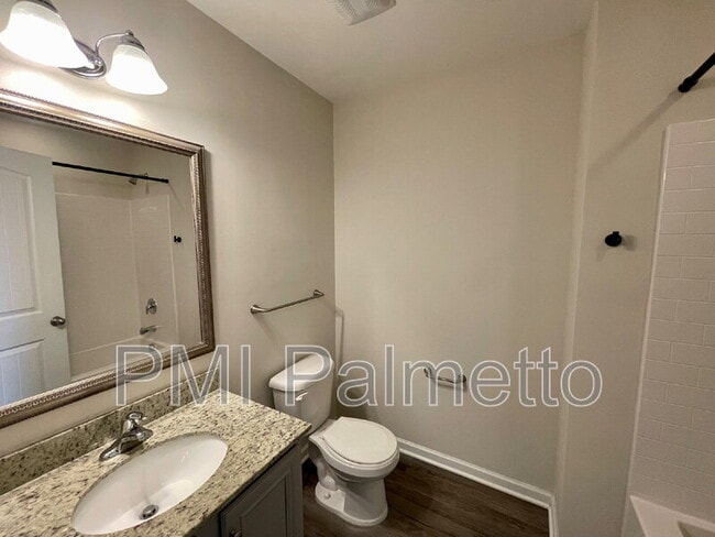 Building Photo - 1 Belle Ct