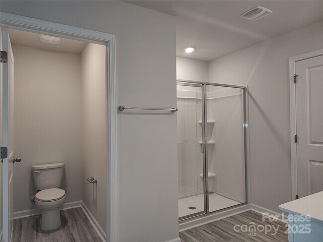 Building Photo - 529 Zermatt Ct