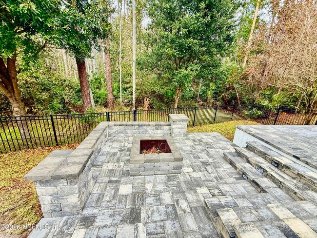 Building Photo - 154 Kiwi Palm Ct