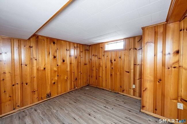 Building Photo - 109 Kings Hwy