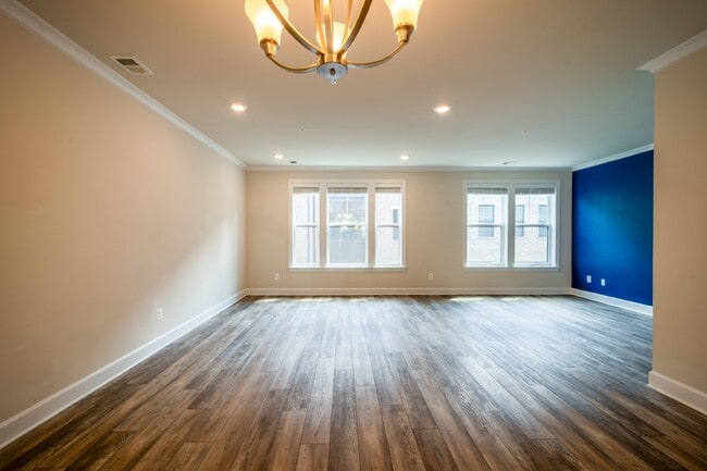 Building Photo - Modern Kincora Townhome-Style Condo | 3 Bedrooms | EV Charging | Backing to 165 Acres of Conserva...