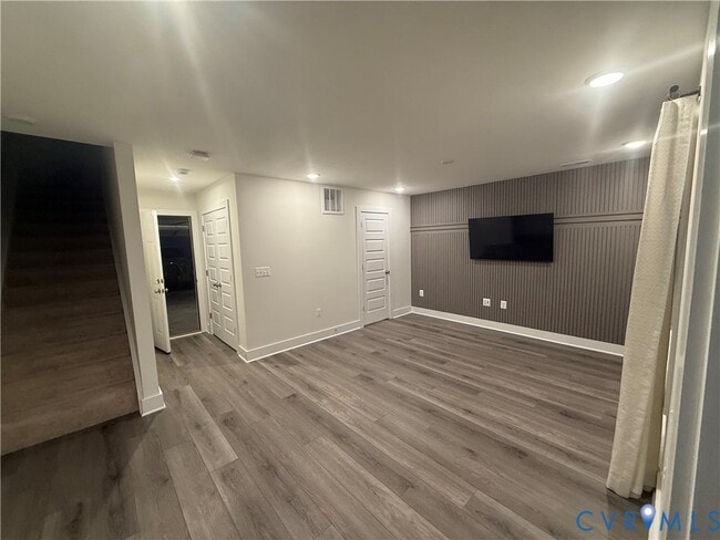 Building Photo - 10199 Blue Wing Ln