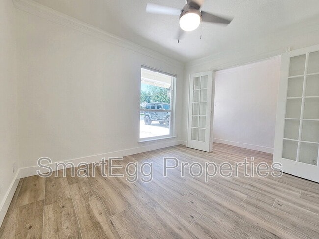 Building Photo - 4802 Gray Fox Dr