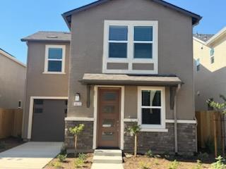 Building Photo - 6575 E Cresthaven Dr