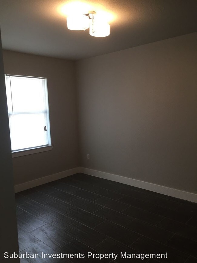 Building Photo - 3809 E Martin Luther King Jr Blvd