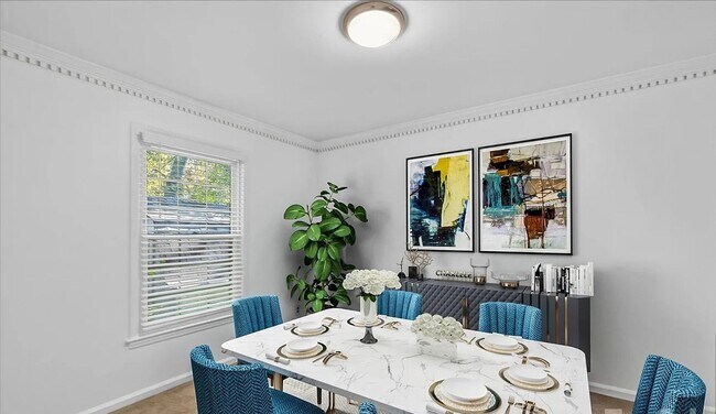 Building Photo - Beautiful 4 Bedroom Single Family Home