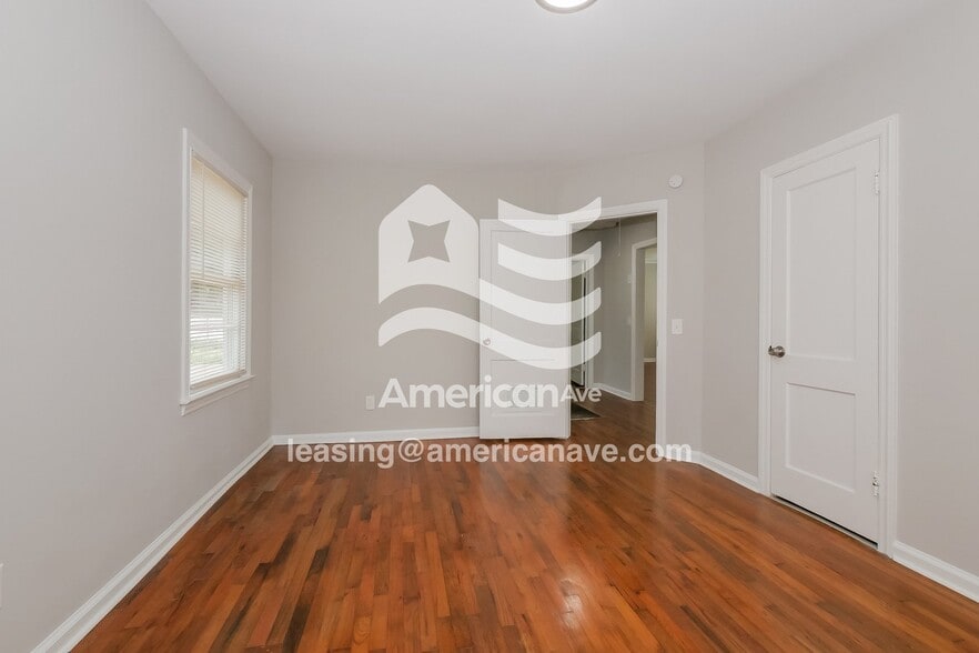 Building Photo - 4273 Adams St