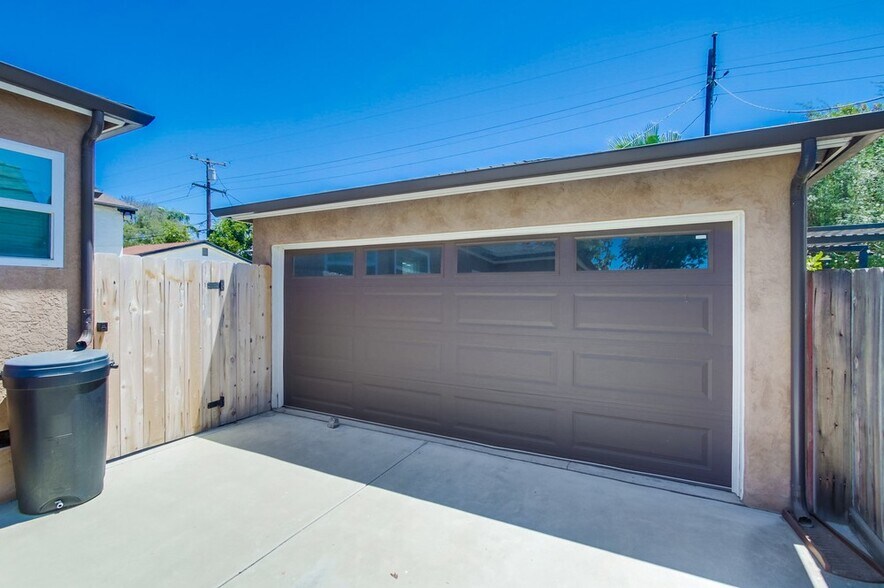 Building Photo - 4747 Rolando Blvd