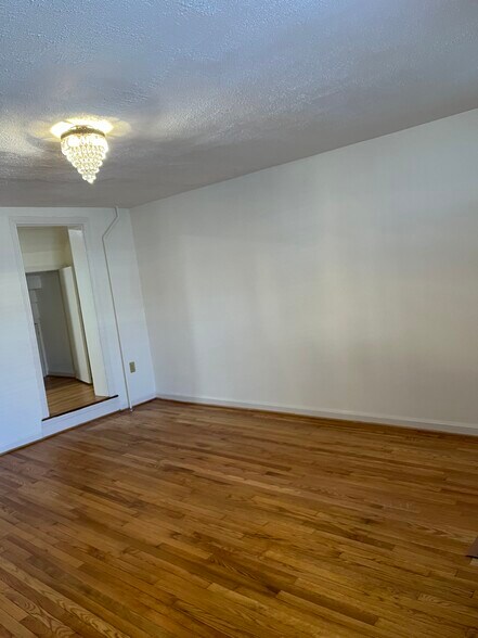 Building Photo - 366 W Patrick St