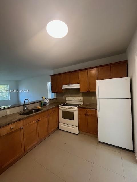 Building Photo - 901 SW 4th Terrace