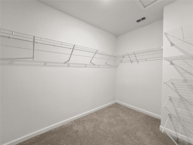 Building Photo - 3594 SE 37th Ct