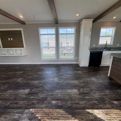 Building Photo - 370 Sycamore Loop