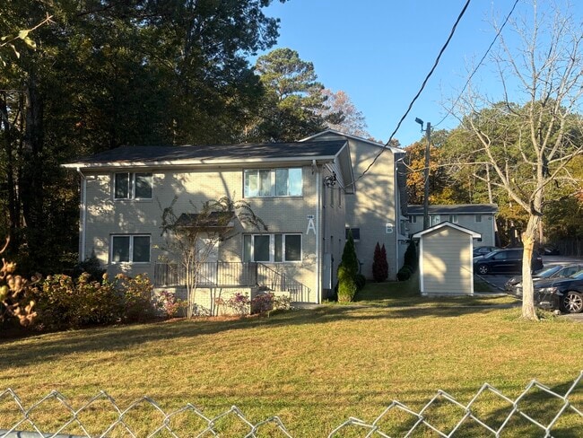 Building Photo - 166 Anderson Ave NW