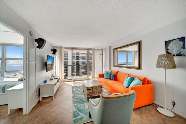 Building Photo - 531 N Ocean Blvd