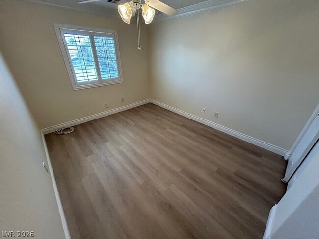 Building Photo - 907 Majestic Oak St