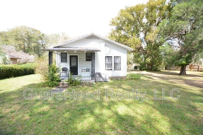 Primary Photo - 1465 E Boulevard St