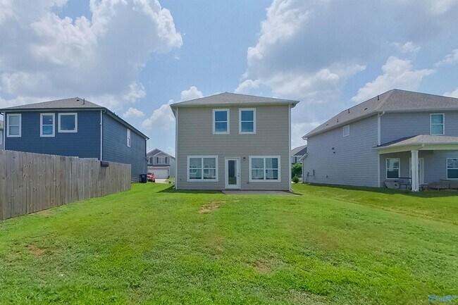 Building Photo - 6405 Upchurch Dr