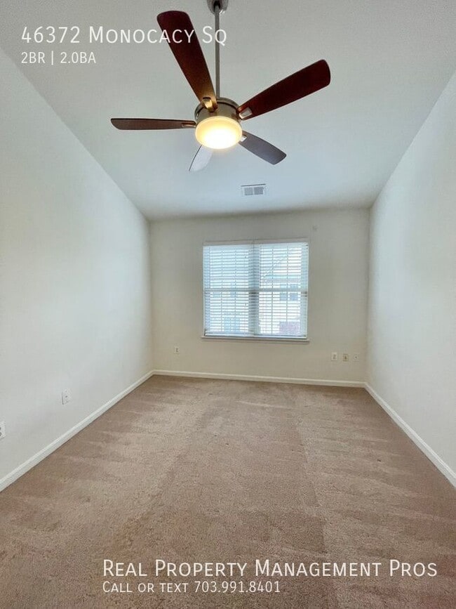 Building Photo - 46372 Monocacy Square