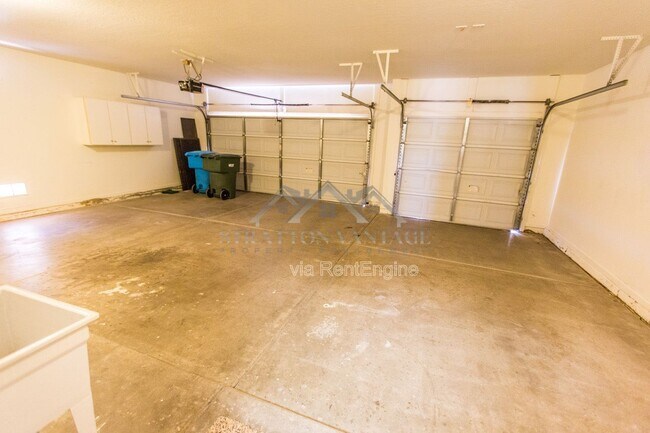 Building Photo - 26619 N 46th Pl