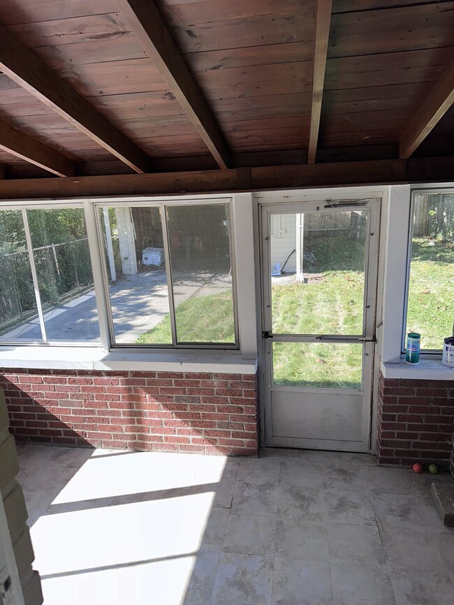 Building Photo - 20109 Stotter St