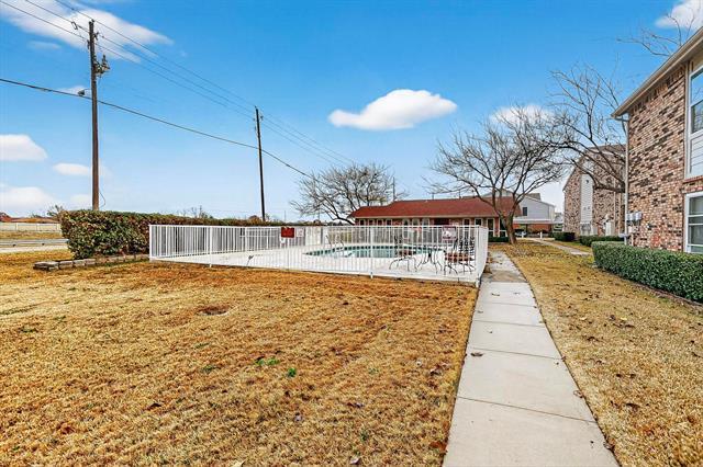 Building Photo - 2200 E Trinity Mls Rd