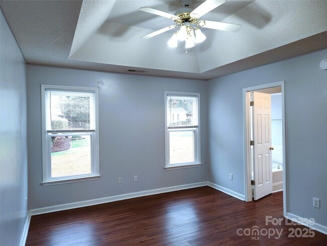 Building Photo - 1901 Timber Ln Dr