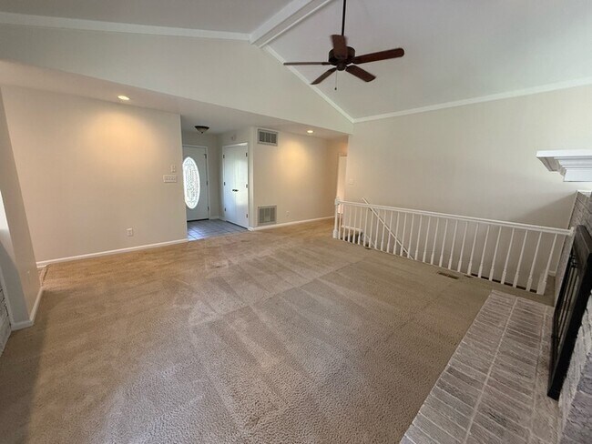 Building Photo - Spacious ranch, fenced yard, 2 car garage, large basement, near Wake Tech