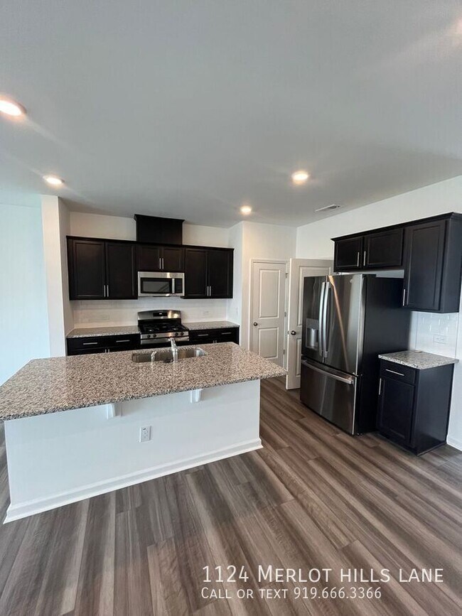 Building Photo - 1124 Merlot Hills Ln.