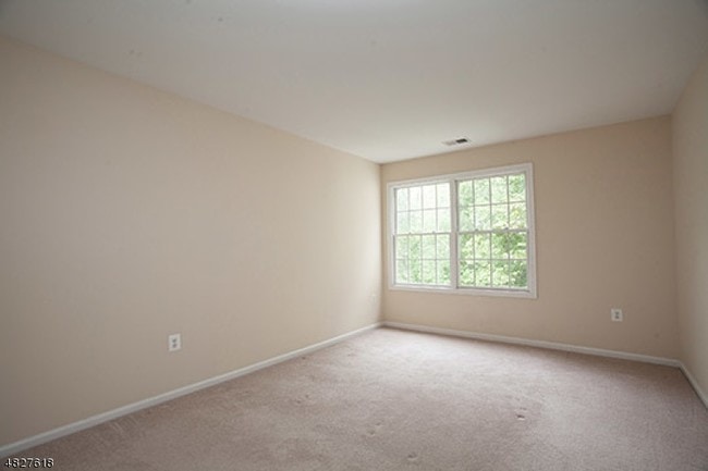 Building Photo - 321 Edmonton Ct