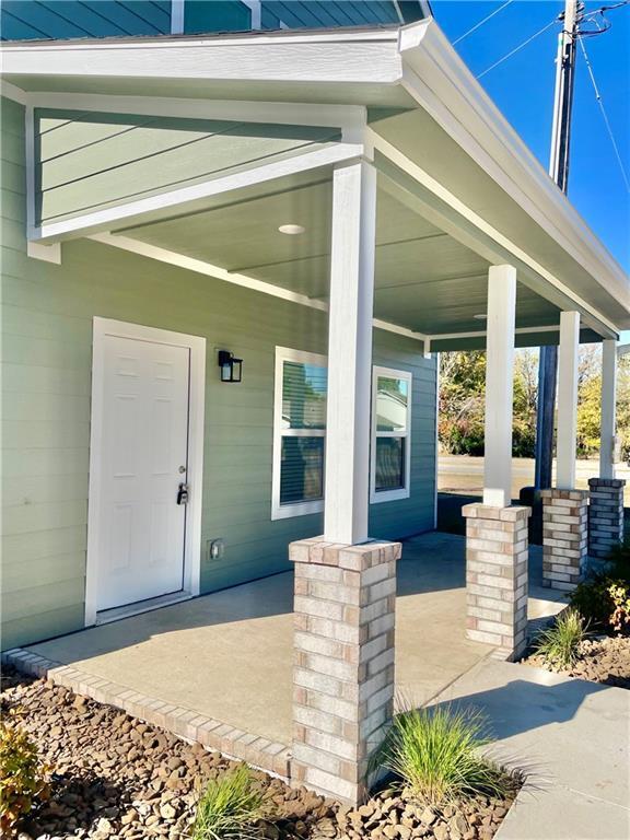 Building Photo - 506 Park St