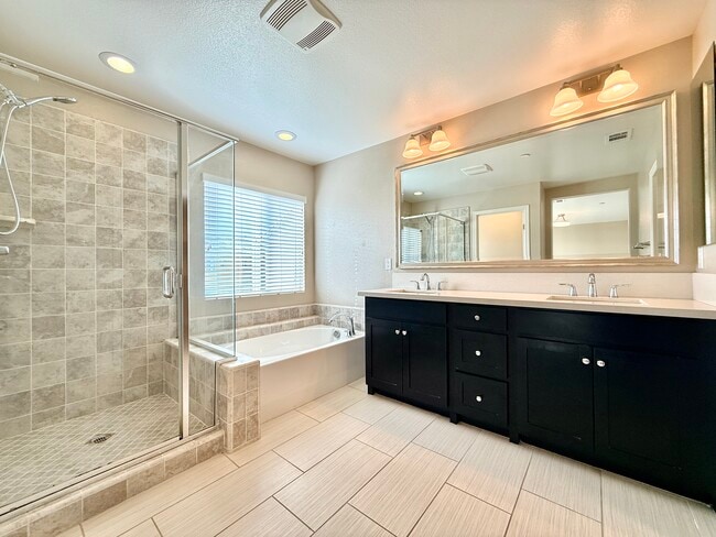 Building Photo - 7107 Oswego Ct