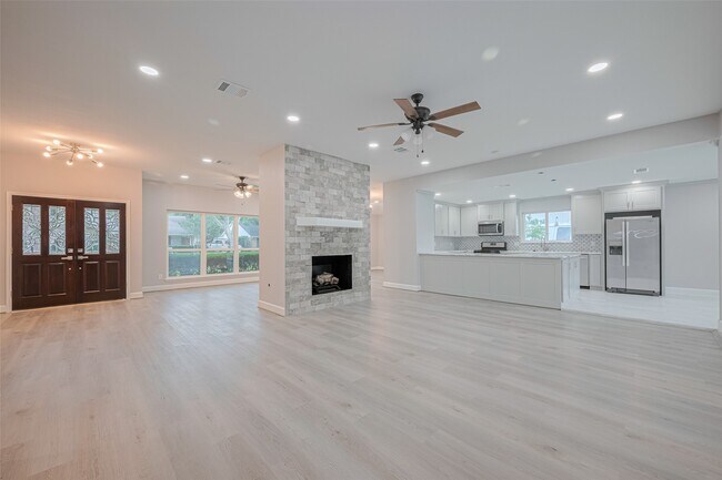 Building Photo - 8314 Burning Hills Dr