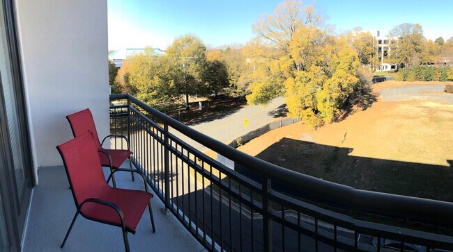 Building Photo - 6000 Carnegie Blvd