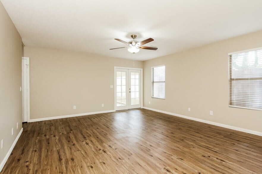 Building Photo - 18611 North 22nd St