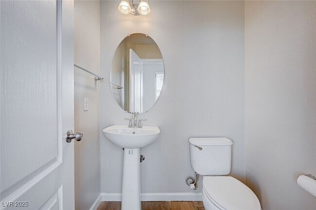 Building Photo - 684 Sumatra Pl