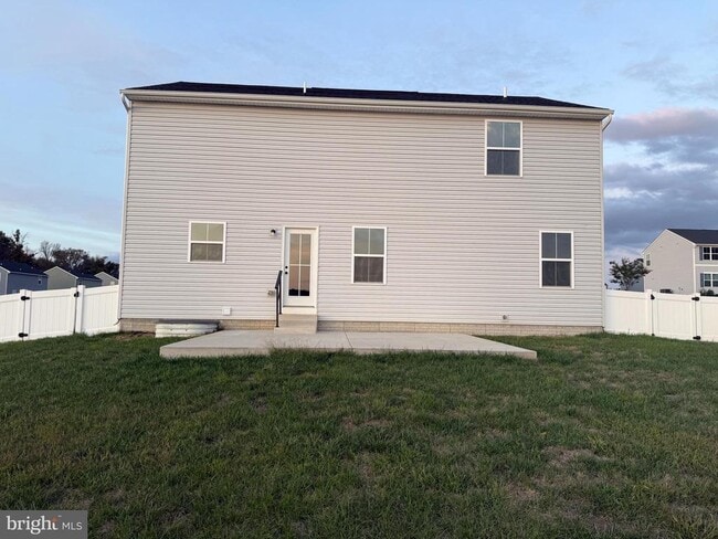 Building Photo - 365 Otero Ln