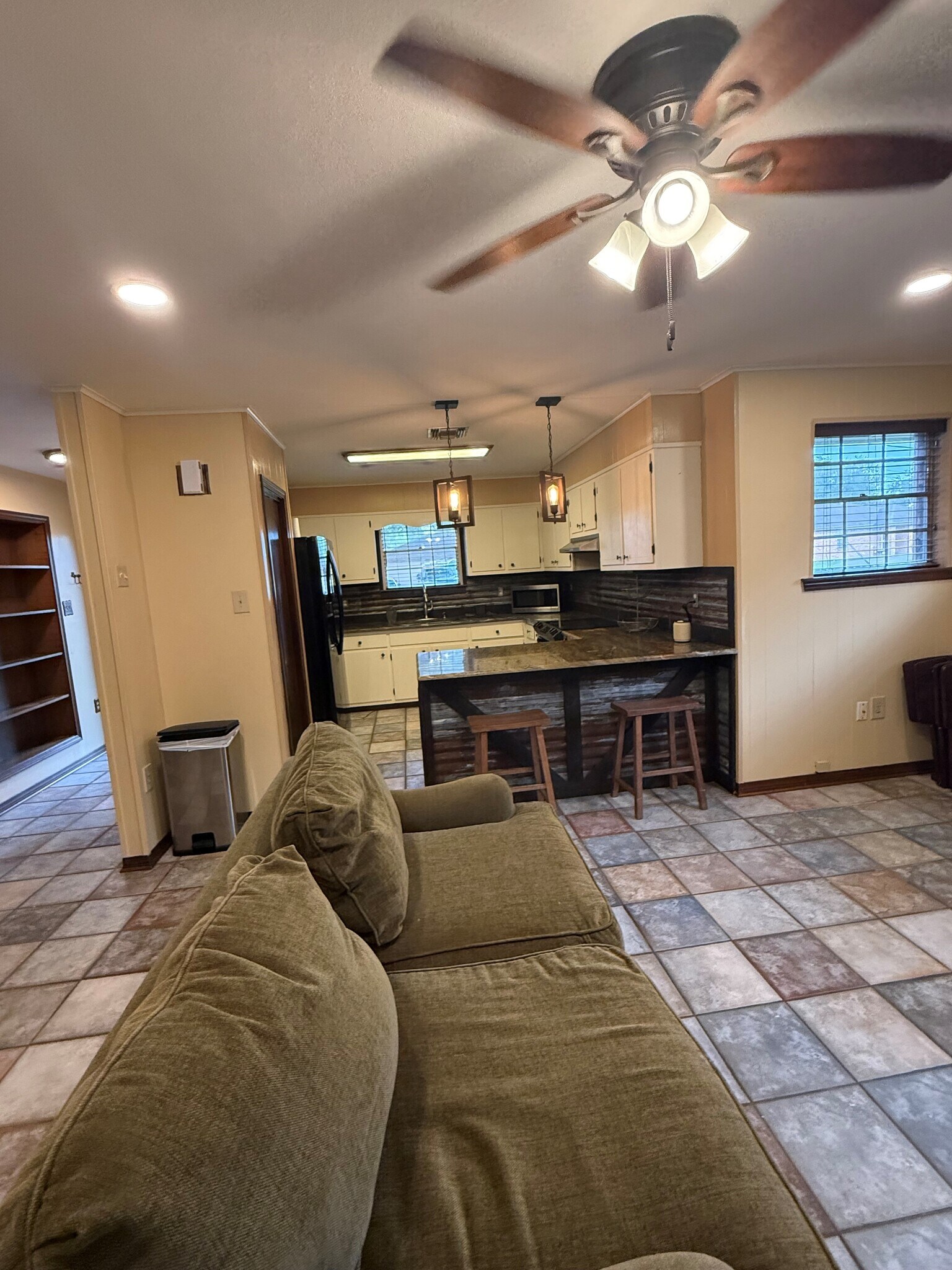 Building Photo - 119 Jay St